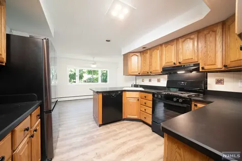 200 Lozier Terrace River Edge NJ 07661
