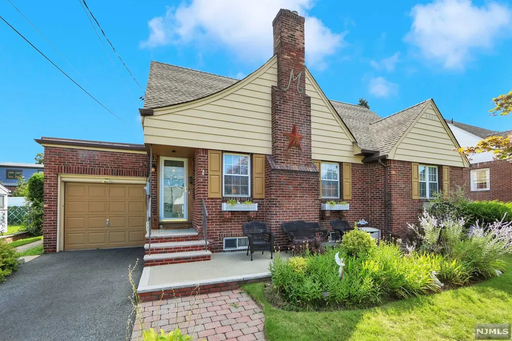 4-43 Summit Avenue Fair Lawn NJ 07410