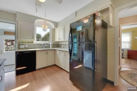 4-43 Summit Avenue Fair Lawn NJ 07410