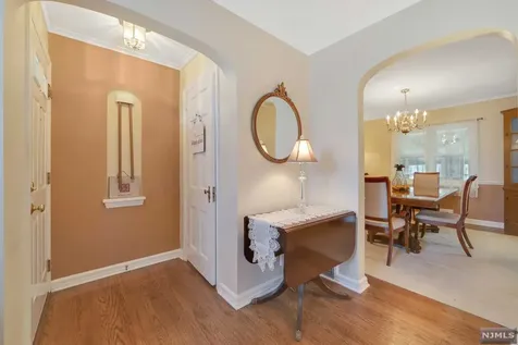 4-43 Summit Avenue Fair Lawn NJ 07410