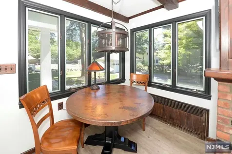 180 Park Avenue Midland Park NJ 07432