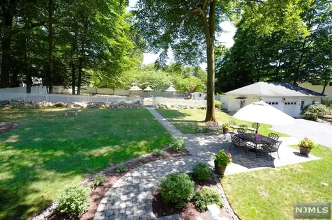 180 Park Avenue Midland Park NJ 07432