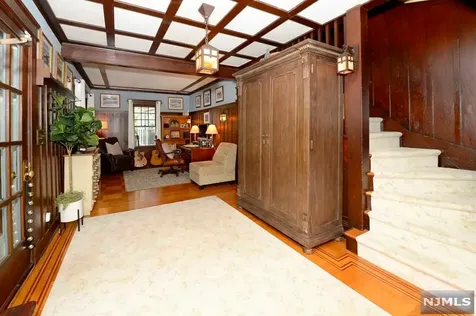 180 Park Avenue Midland Park NJ 07432