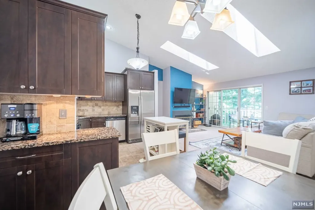 671 Juniper Way Mahwah NJ 07430
