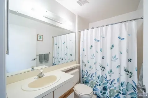 671 Juniper Way Mahwah NJ 07430