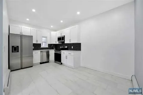 520 61st Street West New York NJ 07093