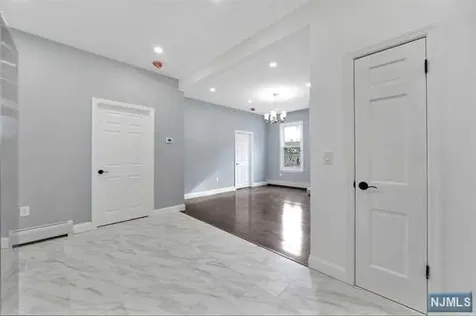 520 61st Street West New York NJ 07093