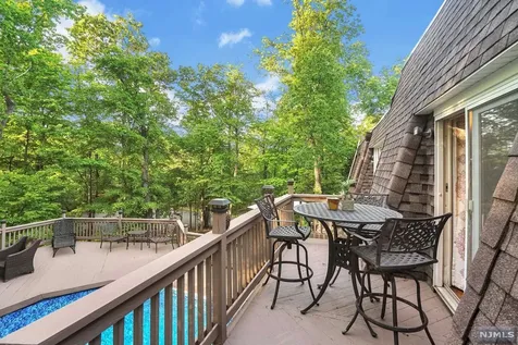 0-3 Hilltop Terrace Kinnelon Borough NJ 07405