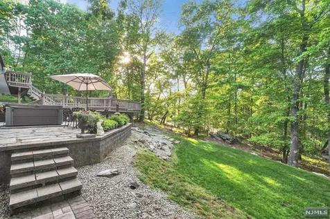 0-3 Hilltop Terrace Kinnelon Borough NJ 07405