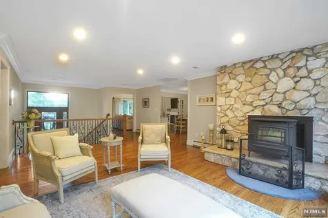 0-3 Hilltop Terrace Kinnelon Borough NJ 07405