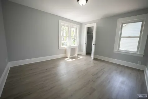 95 Sherwood Avenue Teaneck NJ 07666