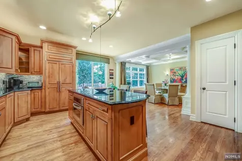 42 Dwight Place Englewood NJ 07631