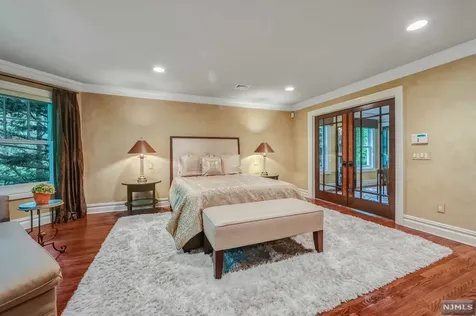 42 Dwight Place Englewood NJ 07631
