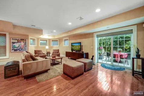42 Dwight Place Englewood NJ 07631