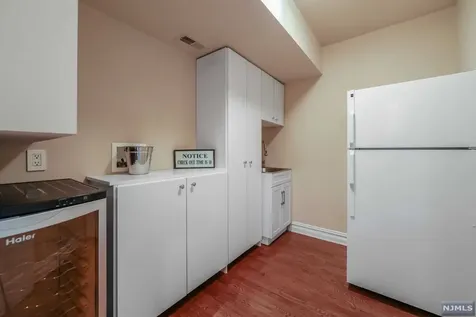 42 Dwight Place Englewood NJ 07631