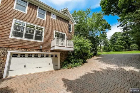 42 Dwight Place Englewood NJ 07631