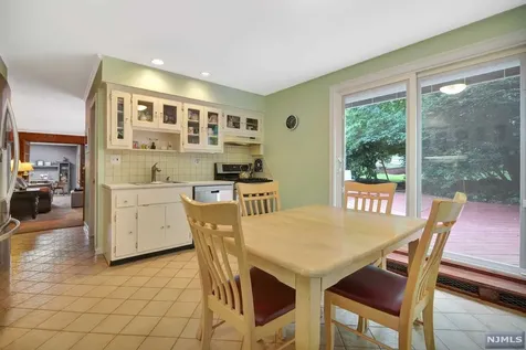 100 Choctaw Trail Ringwood NJ 07456