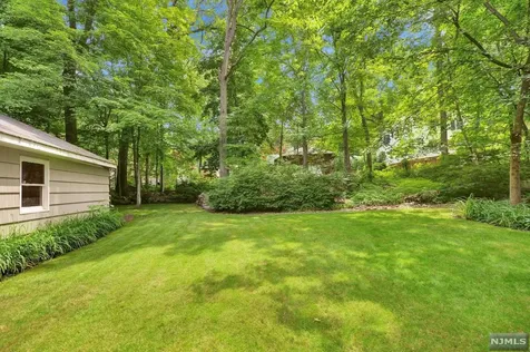 100 Choctaw Trail Ringwood NJ 07456
