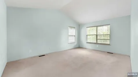 516 Green Mountain Road Mahwah NJ 07430