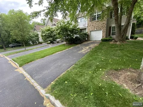 516 Green Mountain Road Mahwah NJ 07430