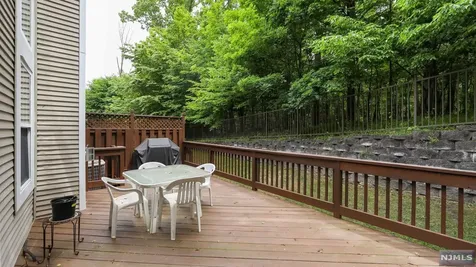 516 Green Mountain Road Mahwah NJ 07430