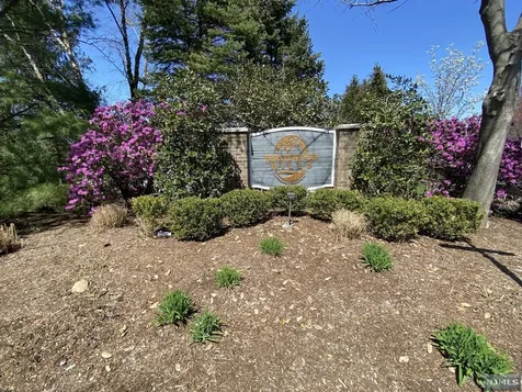 516 Green Mountain Road Mahwah NJ 07430