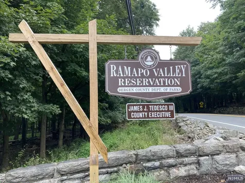 516 Green Mountain Road Mahwah NJ 07430