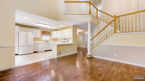 516 Green Mountain Road Mahwah NJ 07430