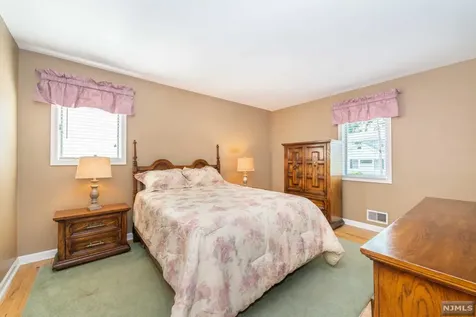 175 Vreeland Avenue Bergenfield NJ 07621