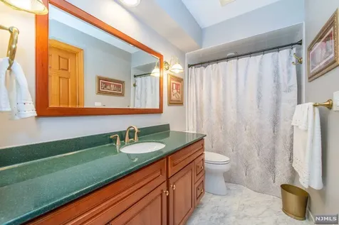 175 Vreeland Avenue Bergenfield NJ 07621