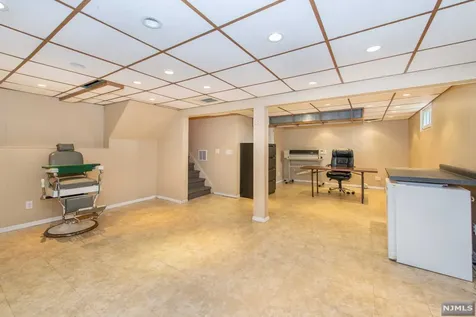 175 Vreeland Avenue Bergenfield NJ 07621