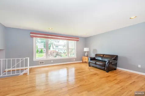 175 Vreeland Avenue Bergenfield NJ 07621