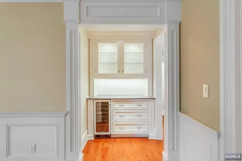 18 Golfview Drive Upper Saddle River NJ 07458