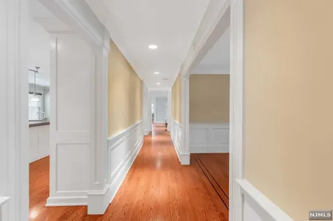 18 Golfview Drive Upper Saddle River NJ 07458