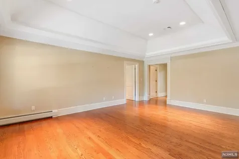 18 Golfview Drive Upper Saddle River NJ 07458