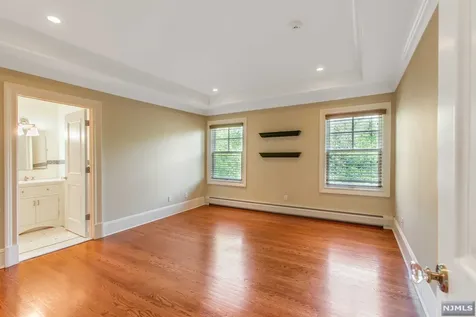 18 Golfview Drive Upper Saddle River NJ 07458