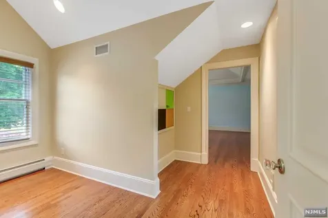 18 Golfview Drive Upper Saddle River NJ 07458
