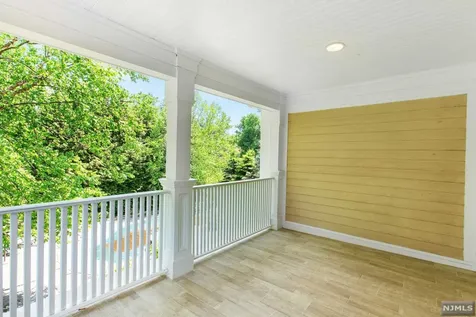 18 Golfview Drive Upper Saddle River NJ 07458