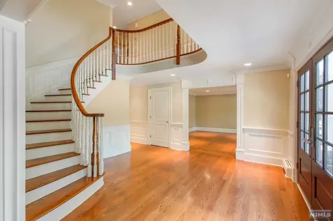 18 Golfview Drive Upper Saddle River NJ 07458