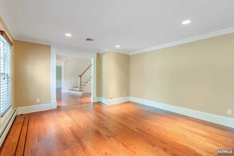 18 Golfview Drive Upper Saddle River NJ 07458