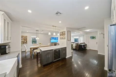 619 Cleveland Avenue River Vale NJ 07675