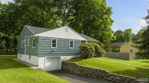619 Cleveland Avenue River Vale NJ 07675