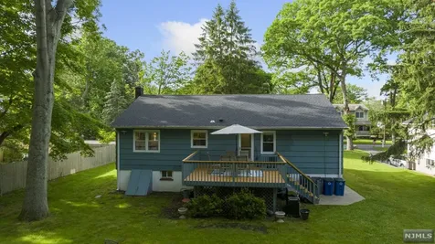 619 Cleveland Avenue River Vale NJ 07675
