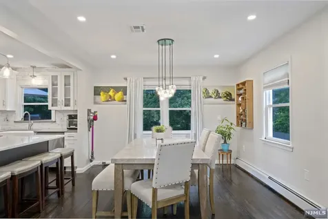 619 Cleveland Avenue River Vale NJ 07675