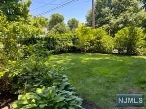 380 Meadowbrook Avenue Ridgewood NJ 07450