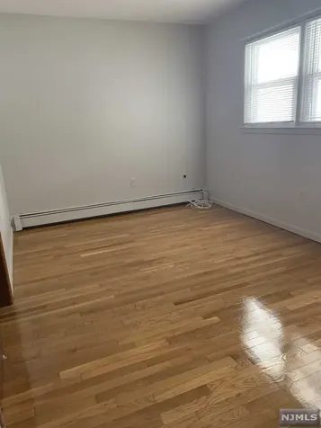 302 Miller Avenue Elmwood Park NJ 07407