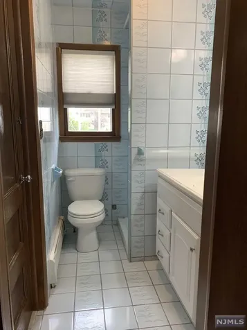 302 Miller Avenue Elmwood Park NJ 07407
