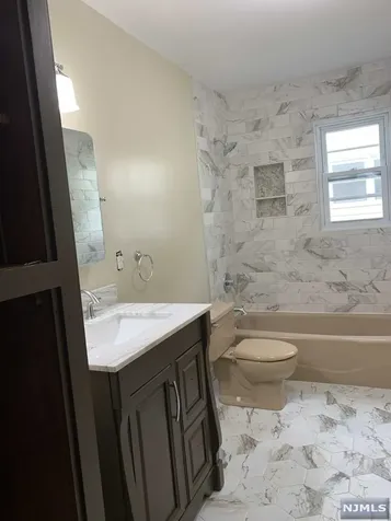 302 Miller Avenue Elmwood Park NJ 07407