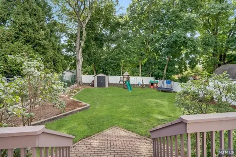 86 Chestnut Street Midland Park NJ 07432