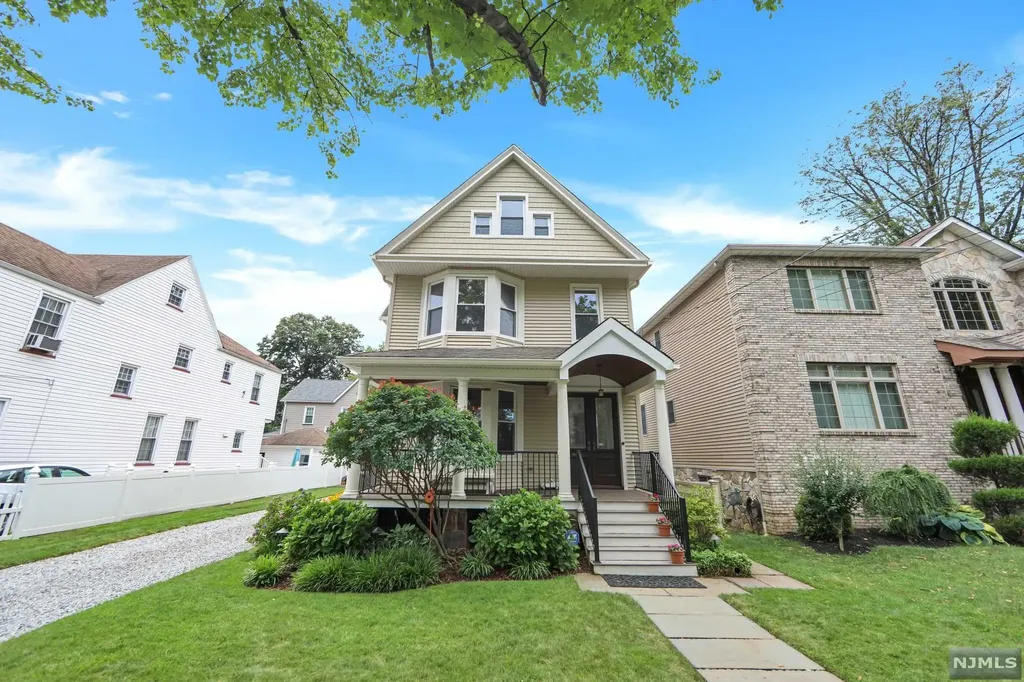 37 W Newell Avenue Rutherford NJ 07070